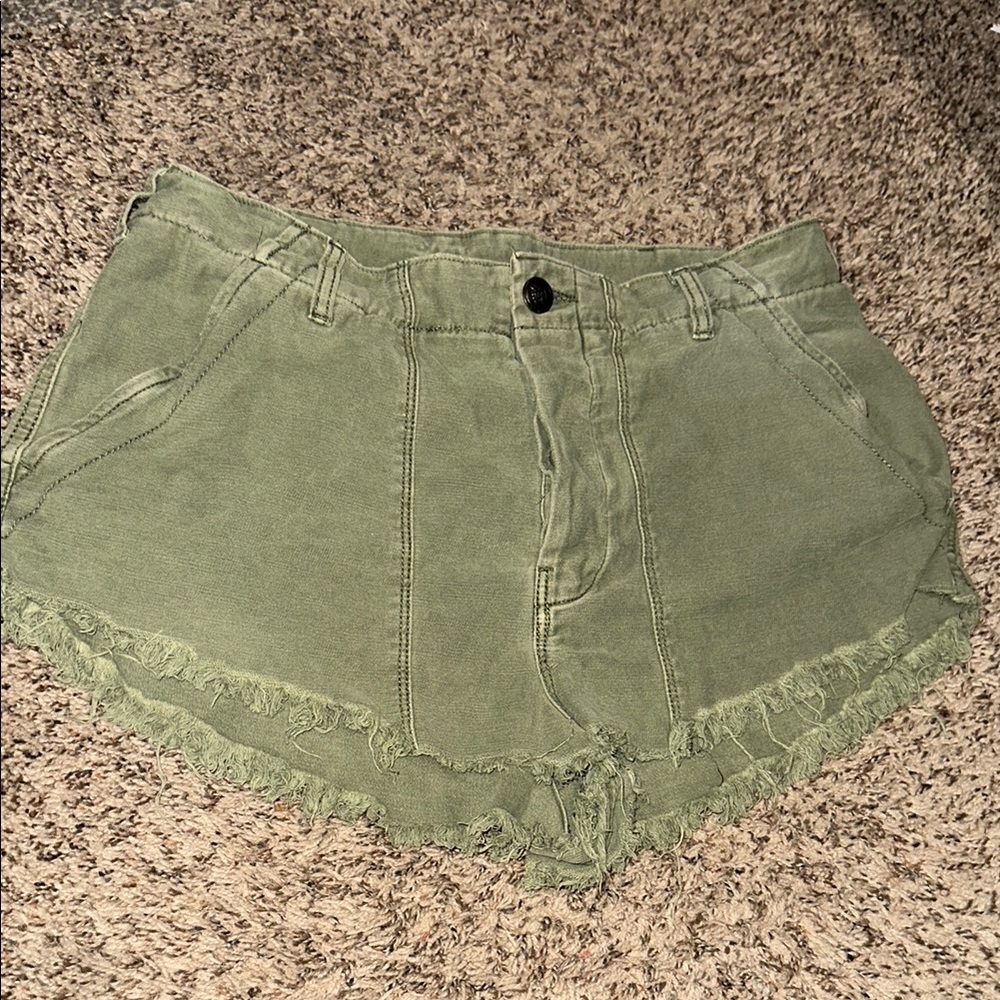 Free People Raw & Patched Standoff Short Women